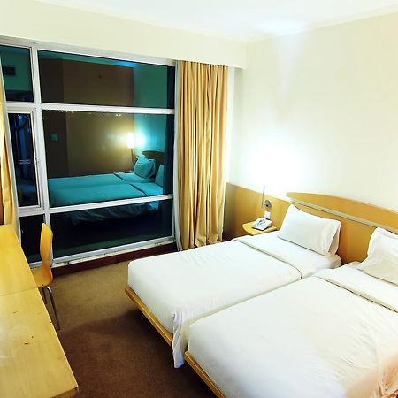 Grand Suka Hotel Pekanbaru Eksteriør billede